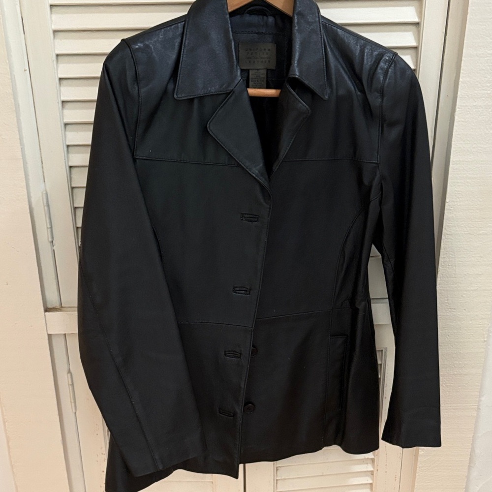 JohnPaulRichard Black Leather Button-Up Jacket